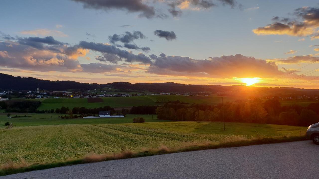 Landhotel Sonnenhof Motorradkrauk Ulrichsberg Exterior photo